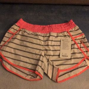 Lululemon Run: track attack short